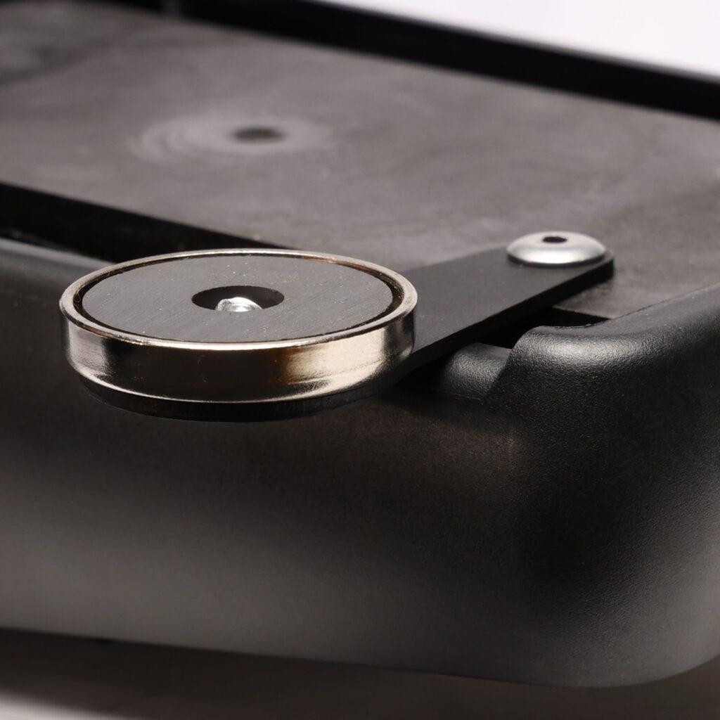 lowpro round magnet