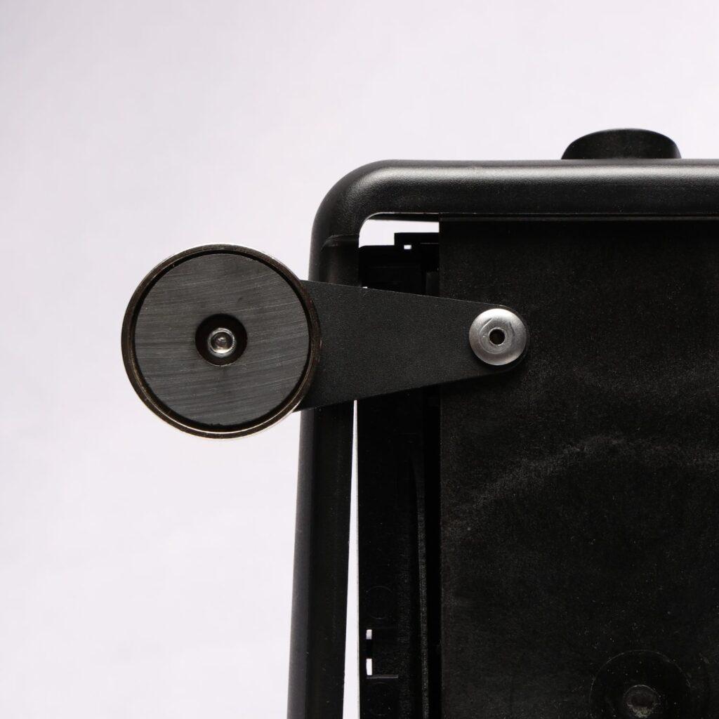 lowpro round magnet